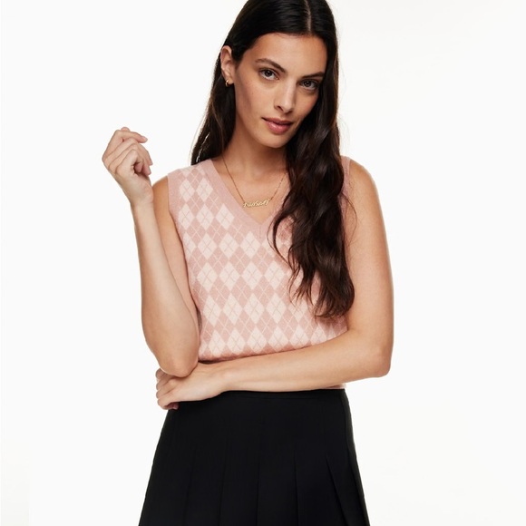 Aritzia Sunday Best Sleeveless Top/Vest - Picture 1 of 8